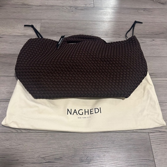NEW NAGHEDI Handwoven St. Barths Large Tote Chocolate - Picture 6 of 6